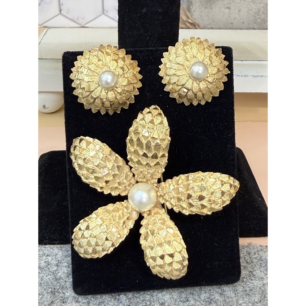 Vintage BSK Textured Gold Flower Brooch and Clip-On Earrings Faux Pearl Set